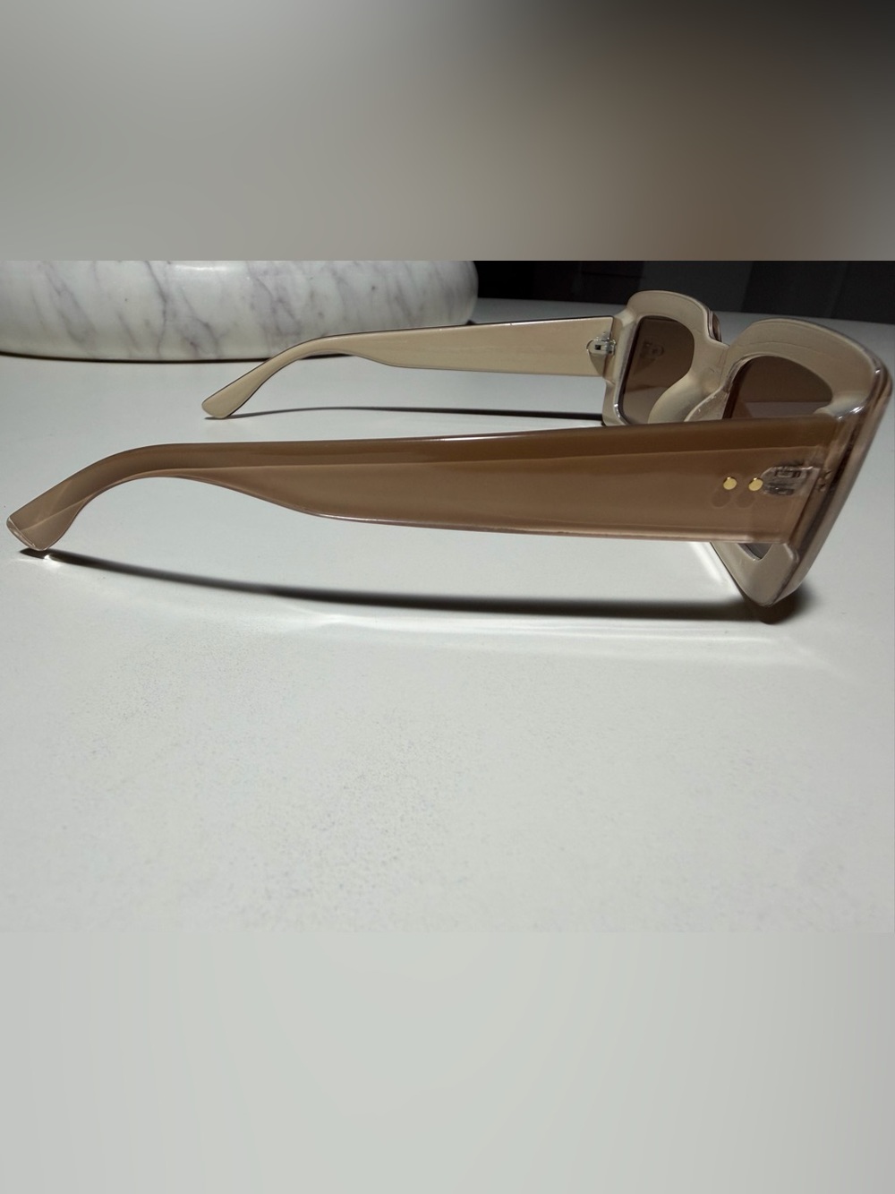 French Connection Rectangular Sunglasses in Peach/Tan w/Brown CAT.2 Lenses UV AG - Picture 6 of 7